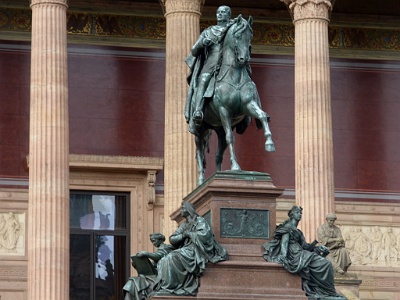 Old National Gallery  An equestrian statue of Frederick William IV tops the stairs, and the inside stairs have a frieze by Otto Geyer depicting German history from prehistoric times to the 19th century.The exterior of the building still retains its original appearance, whereas the interior has been renovated many times in order to suit the exhibits.