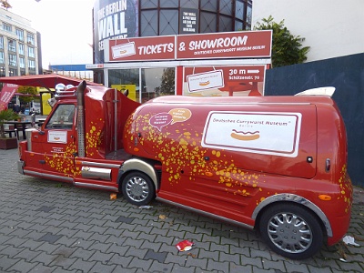 Currywurst - Berlin Fast-food Favorite  CurryWurst - A Berlin tradition - consists of a sliced sauage in a curry flavored tomato sauce. It may be an acquired taste. :-) Not suprisingly there is only one museum dedicated to currywurst