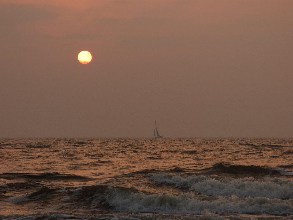 Sunset under sail 