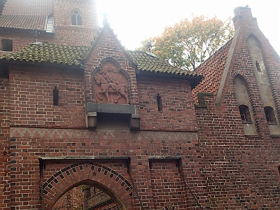 Malbork Castle  Working drawbridge to High Castle